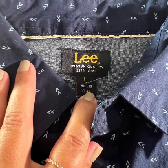 Lee Men's Navy Blue Patterned Shirt - Picture 3 of 4